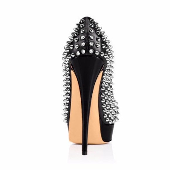 New Studded Stiletto Platform Black Pumps show stoppers - Picture 10 of 11